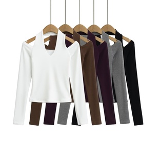 挂脖露肩长袖 甜酷风秋冬内搭显瘦 设计感打底衫 恤 上衣V领修身