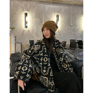 阿一 提花羊羔毛拼接90白鸭绒羽绒服女冬季设计感小众毛毛外套