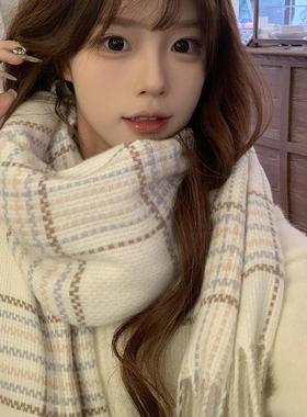 白色减龄格子围巾女冬季2025新款韩版百搭日系学生高级感保暖围脖