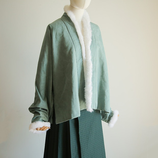 春下汉服秋冬女款双层飞机袖北宋暗纹提花圈毛短上衣  素染川