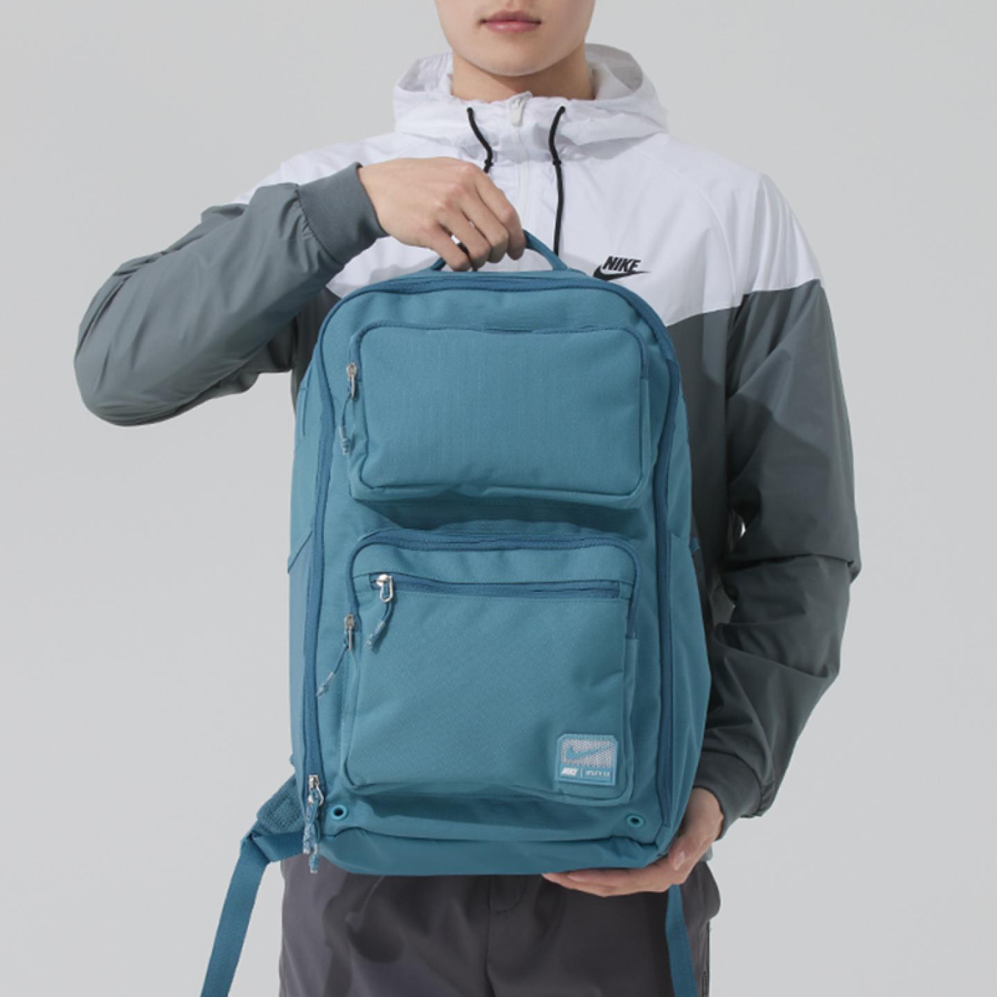 耐克男女包运动包2025夏季新款户外双肩学生书包电脑包FN4106-006