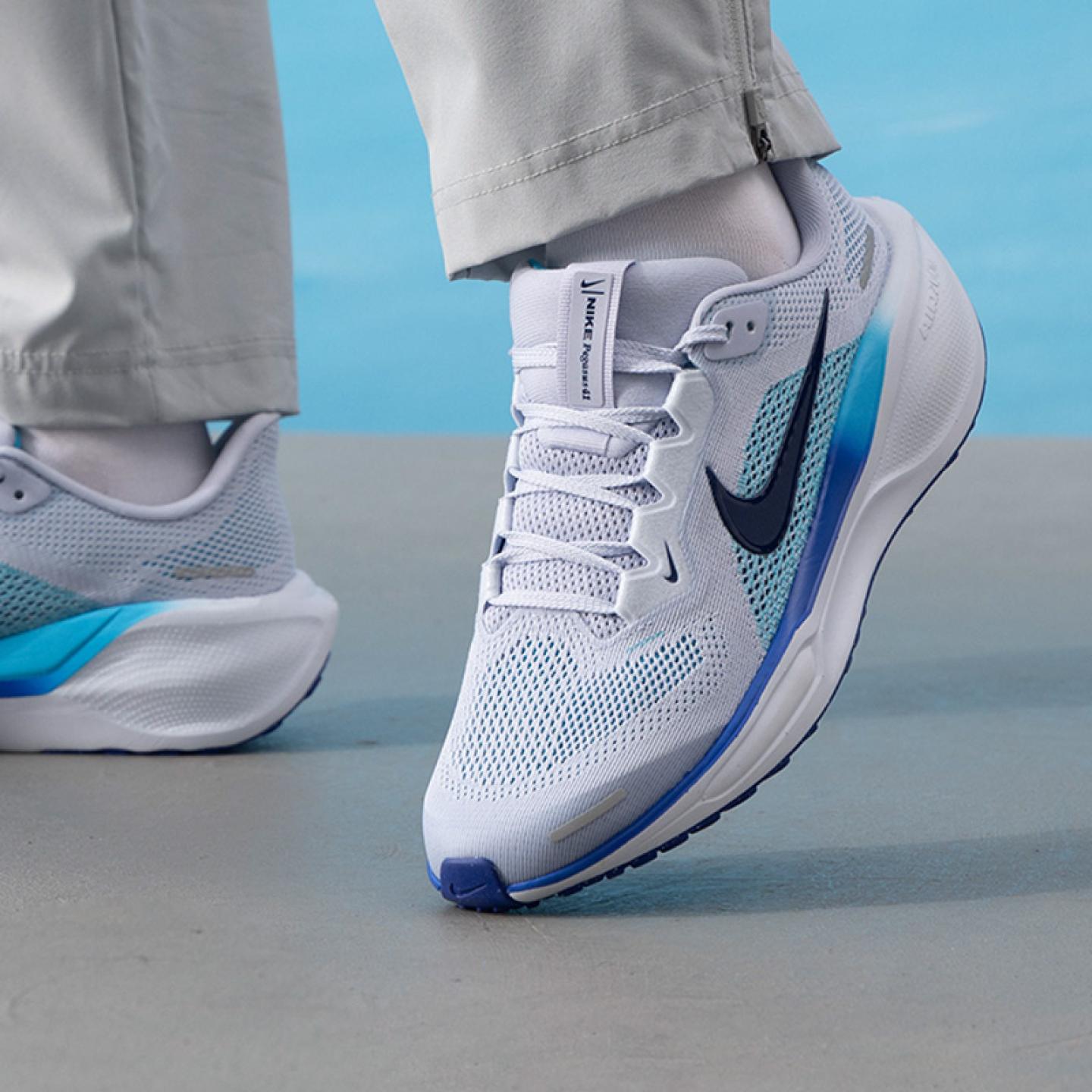 耐克2025夏季新款AIRZOOM缓震轻便跑步鞋女低帮运动鞋FN5041-004