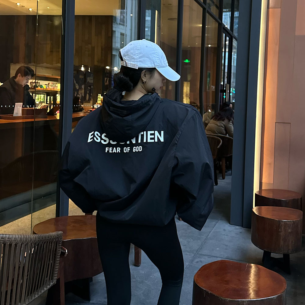 黑色棒球服外套女春秋新款韩版宽松休闲连帽冲锋上衣ins潮中长款