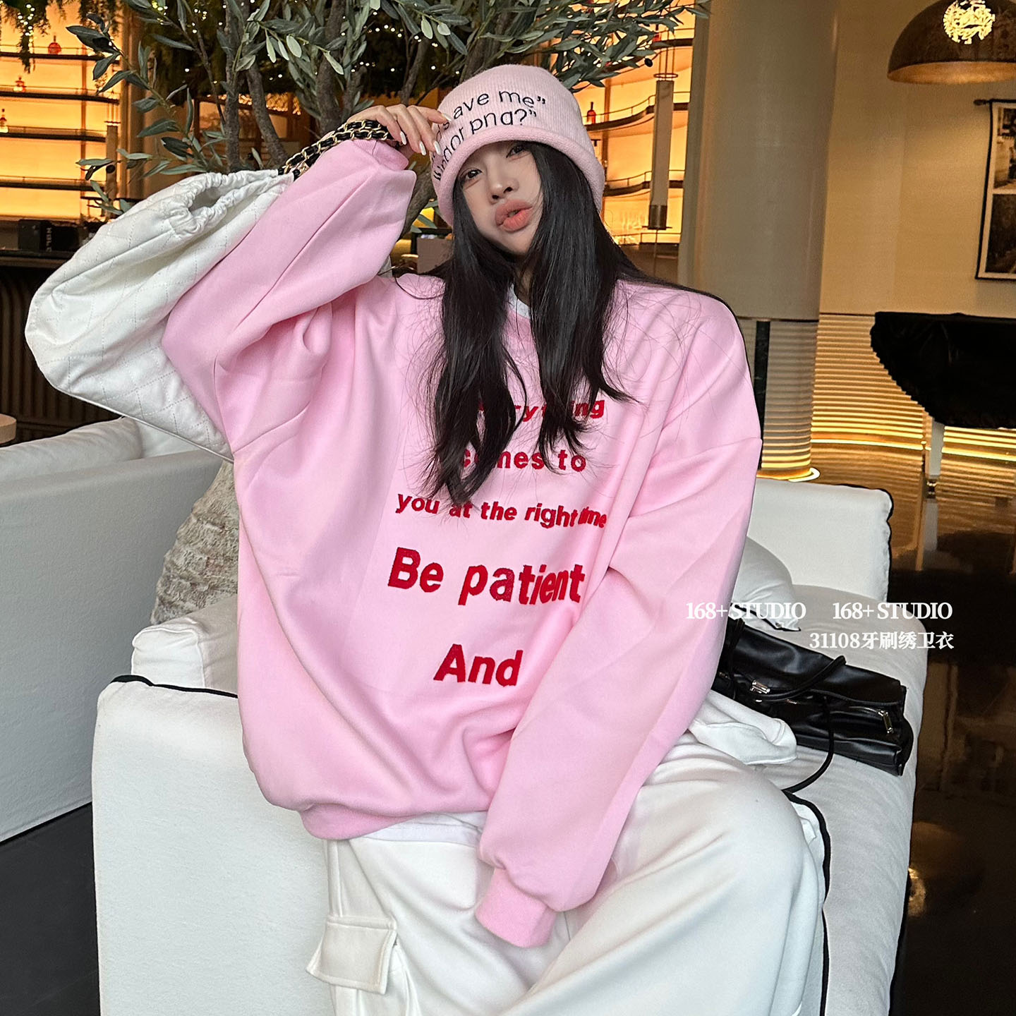 韩系chic粉红色英文印花卫衣女慵懒风大版型圆领长袖上衣中长款秋