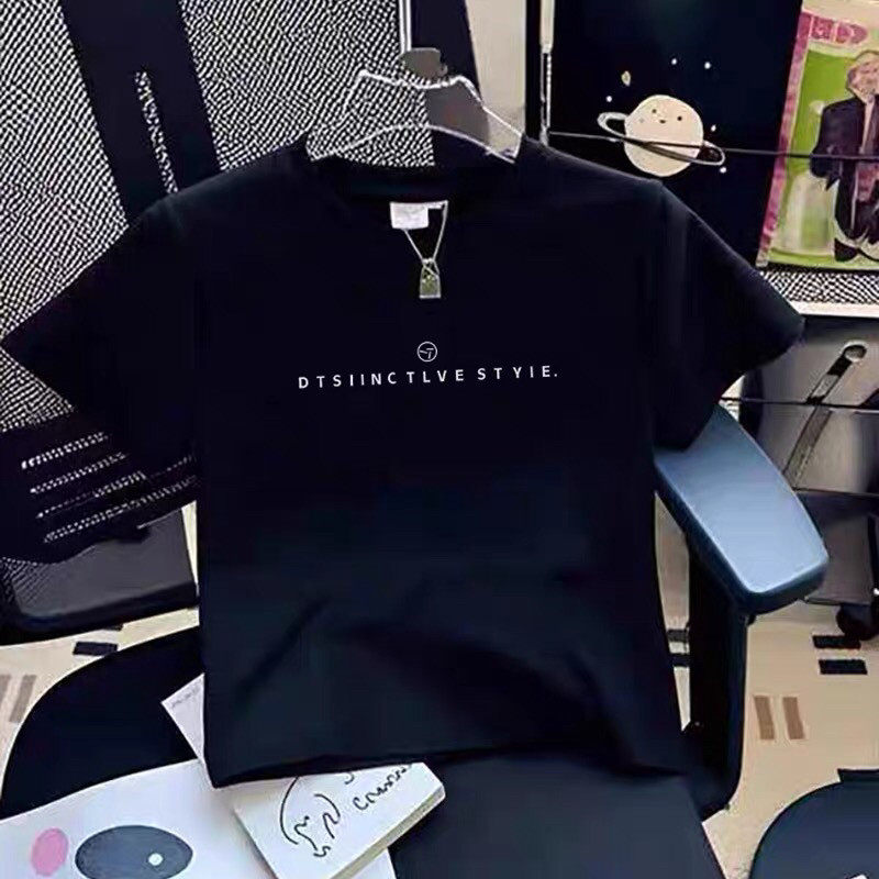 黑色正肩短袖女t恤夏2025新款纯棉显瘦圆领设短款体恤上衣ins潮牌