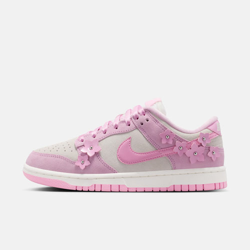 NIKE耐克女鞋WMNS DUNK LOW SE FEMME运动休闲鞋IV4726-600