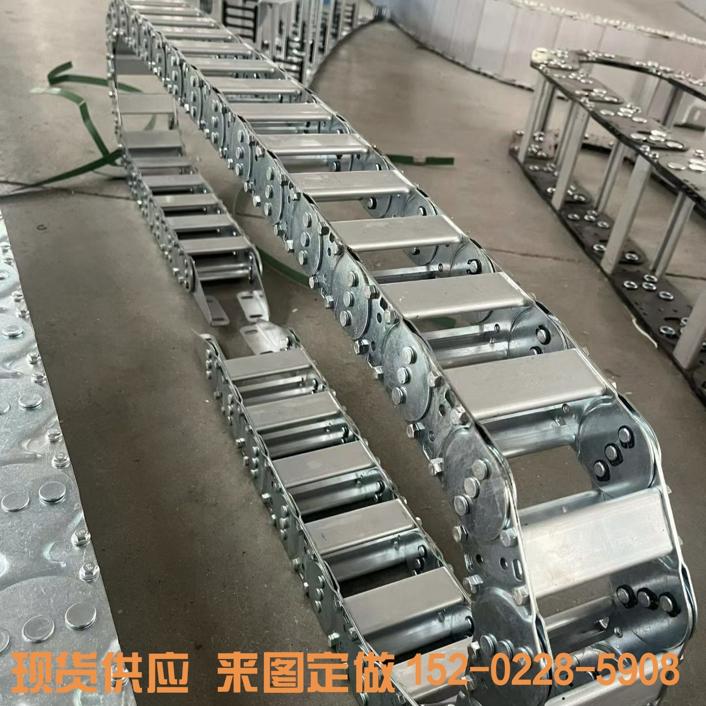 钢制不锈钢桥式全封闭电缆拖链