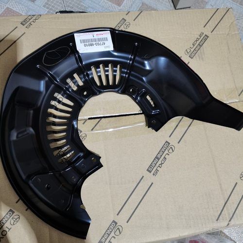 适用于雷克萨斯RX270轴头前盘式制动器防尘罩刹车分泵制动器挡板