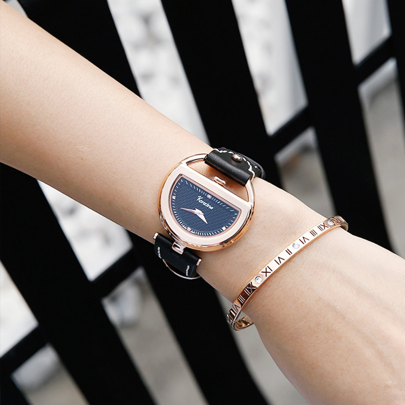 瑞士手表女士正品名牌简约气质大气时尚防水休闲皮带小众品牌女表