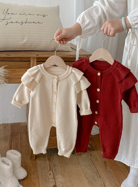 2025婴儿男女秋装连体衣针织毛衣秋冬飞袖哈衣爬服外出新生儿衣服