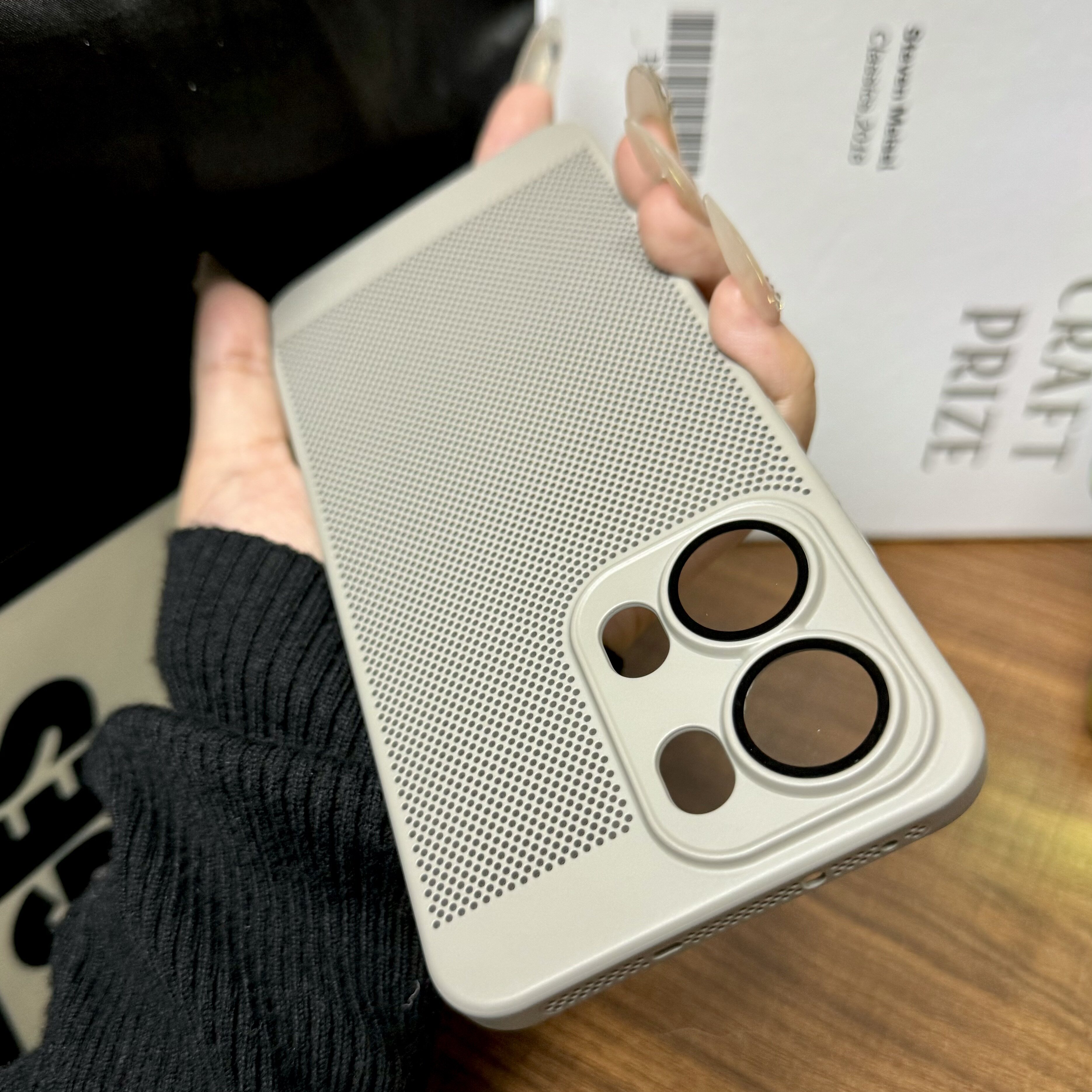 适用于OPPOReno13Pro手机壳新款散热reno13保护壳oppo5g自带镜头膜全包边RENO13透气硬壳潮牌蜂窝网孔手机壳
