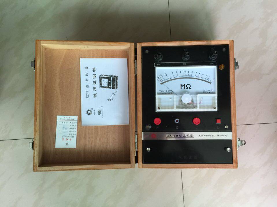 上海第六电表厂 ZC48型兆欧表 高阻兆欧表高阻计市电式高压兆欧表