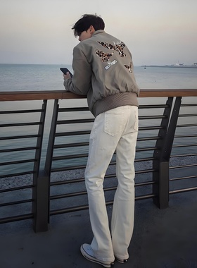 美式高街白色微喇牛仔裤男款春秋新款cleanfit高级感显瘦弯刀裤子