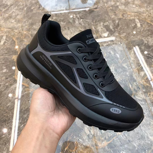 保暖男鞋舒适休闲运动秋冬