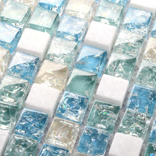 Светло -голубой хрустальный лед