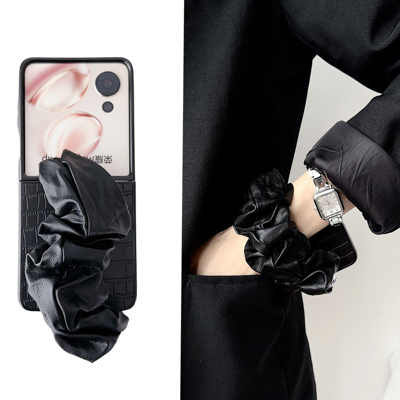 皮质手腕带适用三星zflip7/6手机壳华为pocket2折叠屏purax荣耀MagicVFlip2女findn3flip小米mixflip摩托罗拉