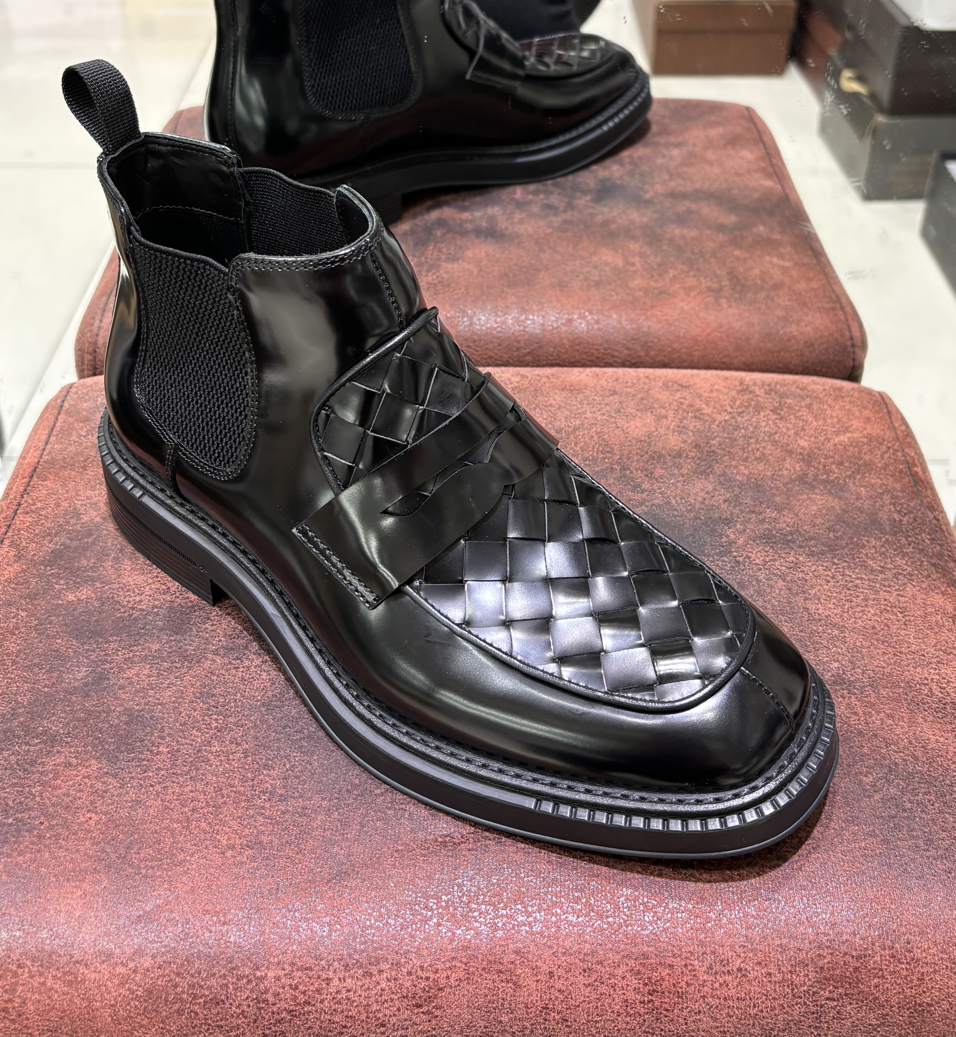 撤柜断码特价开边珠牛皮切尔西靴男单里羊皮休闲商务皮鞋38码