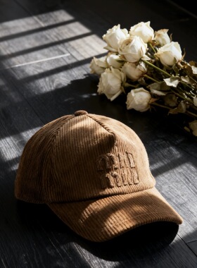 Mist Beads/赵今麦明星同款软顶字母百搭棒球鸭舌帽女款显脸小帽