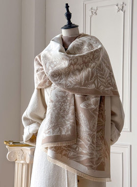 2025复古秋冬季蝴蝶图案仿羊绒围巾时尚典雅空调保暖披肩