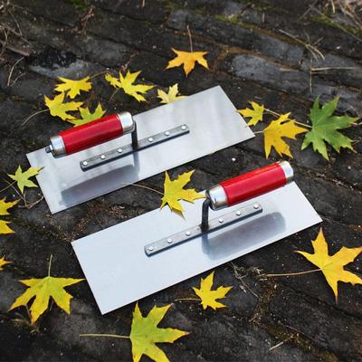 红色穿心木柄锰钢材质