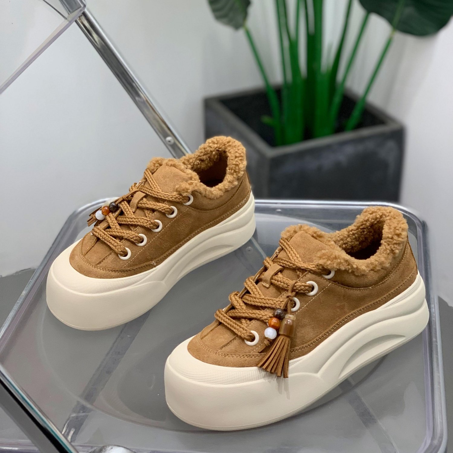 复古板鞋女2025年冬季加绒轻便保暖运动鞋厚底增高显瘦百搭休闲鞋,女鞋,时尚休闲鞋,淘宝优惠券,粉丝福利购,淘宝优惠卷