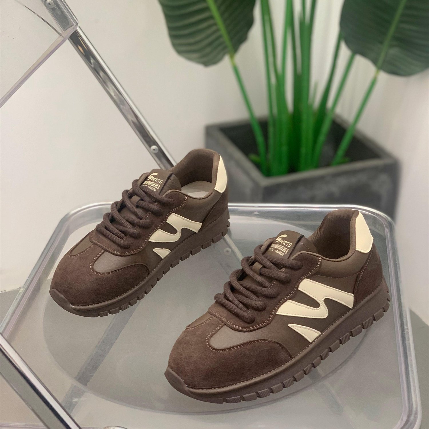 经典百搭复古圆头真皮时尚德训鞋女2025秋冬新款软底轻便休闲鞋,女鞋,时尚休闲鞋,淘宝优惠券,粉丝福利购,淘宝优惠卷