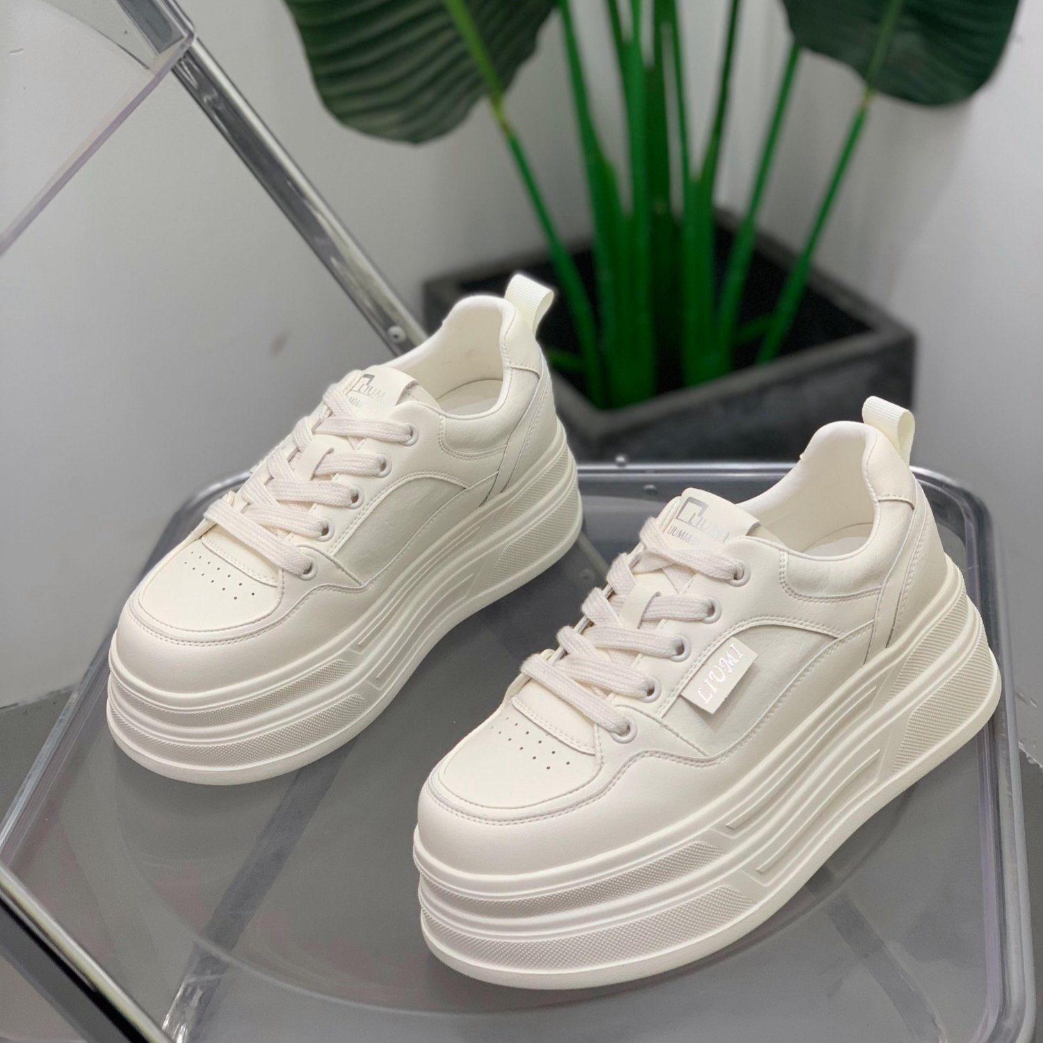 厚底增高真皮小白鞋女2026年春季新款松糕鞋百搭轻便运动休闲板鞋,女鞋,时尚休闲鞋,淘宝优惠券,粉丝福利购,淘宝优惠卷