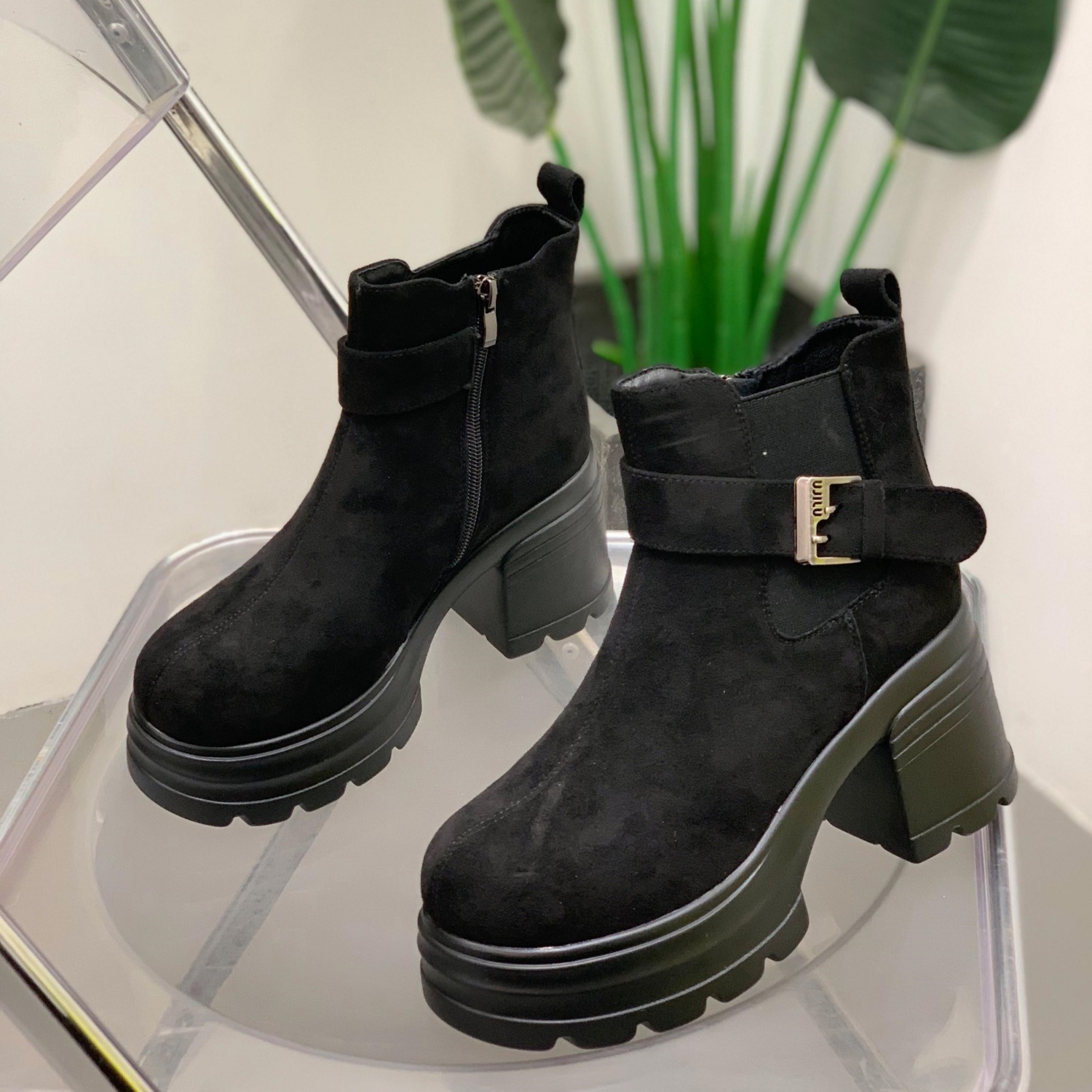 加绒马丁靴女粗跟显瘦百搭