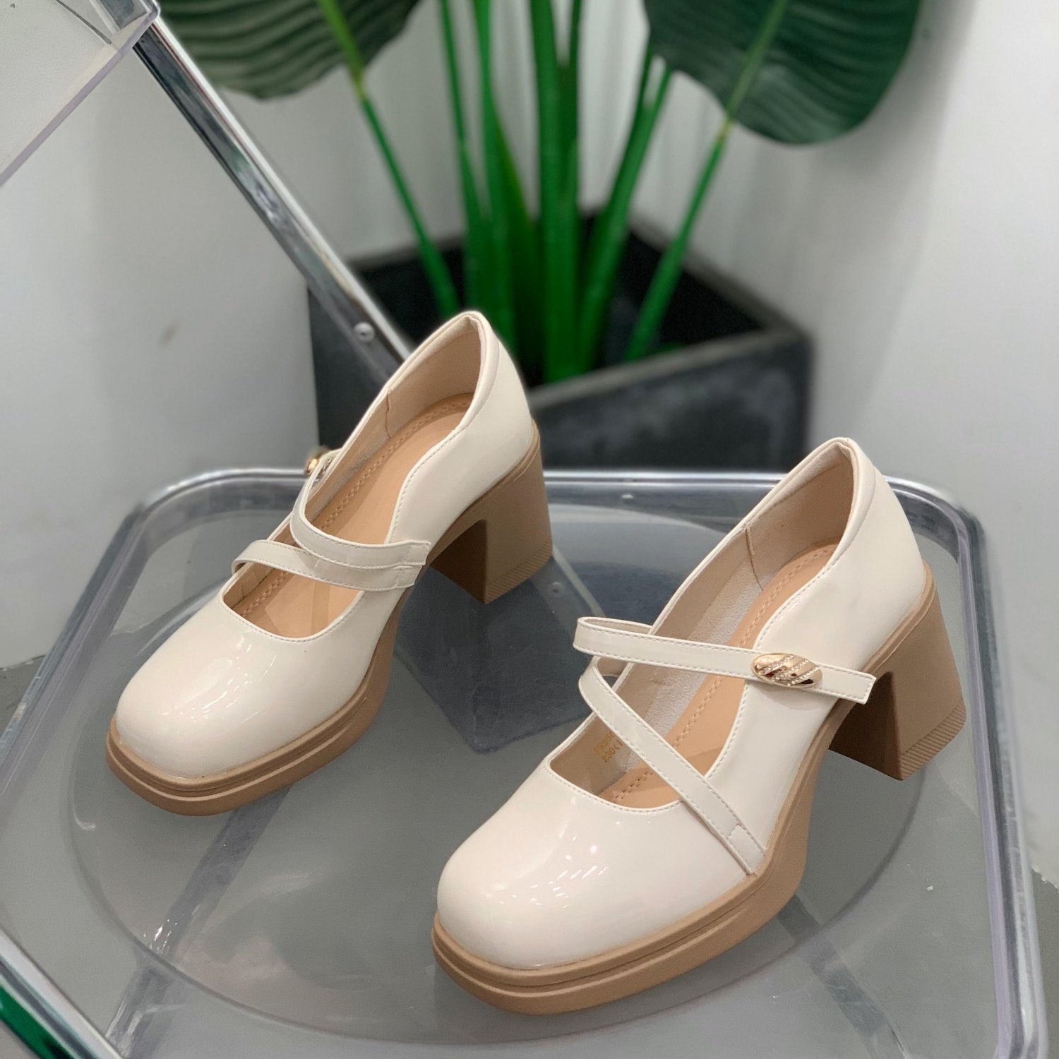 粗跟厚底玛丽珍鞋女2026年春季新款百搭洋气单鞋时尚休闲小皮鞋,女鞋,玛丽珍鞋,淘宝优惠券,粉丝福利购,淘宝优惠卷