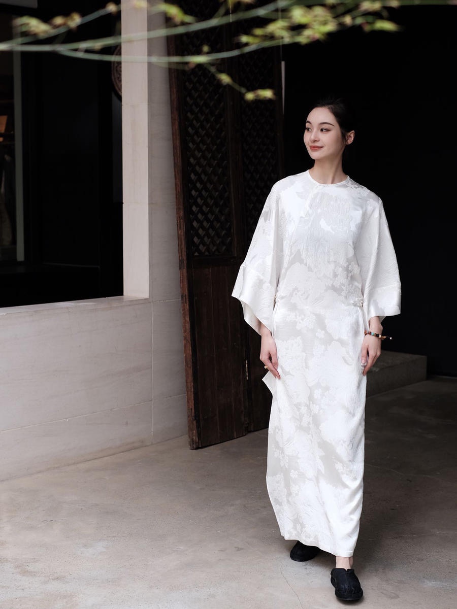 盛唐牡丹新中式2023夏真丝凤喜牡丹银粉水蓝芙蓉花长裙拍改价2980