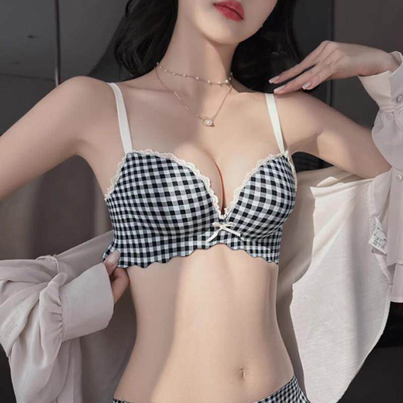 维多利亚无痕内衣女小胸聚拢显大收副乳2026新款甜美格子文胸套装