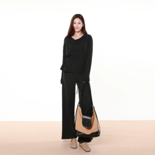 套装 Golden 设计感荡领羊毛针织两件套女秋冬时尚 Jar Treasure