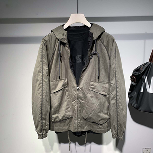 时尚潮牌纯色明线款大口袋连帽男士外套春秋款轻薄款休闲夹克上衣