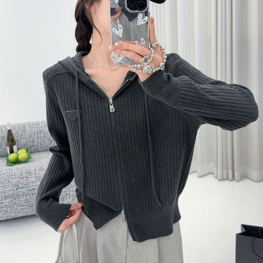 连帽双拉链坑条针织开衫女2026春秋季新款时尚通勤毛衣外套上衣潮,女装/女士精品,毛针织衫,淘宝优惠券,粉丝福利购,淘宝优惠卷