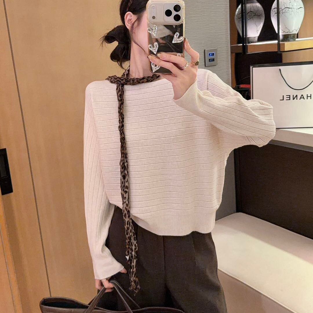 一字领秋冬韩系针织衫女宽松百搭套头毛衣简约上衣蝙蝠衫配丝巾潮
