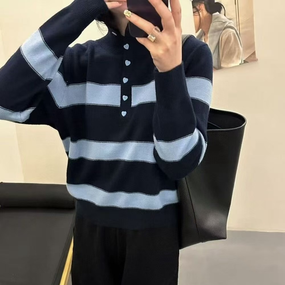 复古条纹撞色半高领毛衣秋冬纽扣