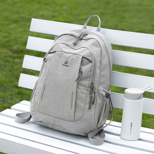 Fouvor火狐轻便双肩包大容量