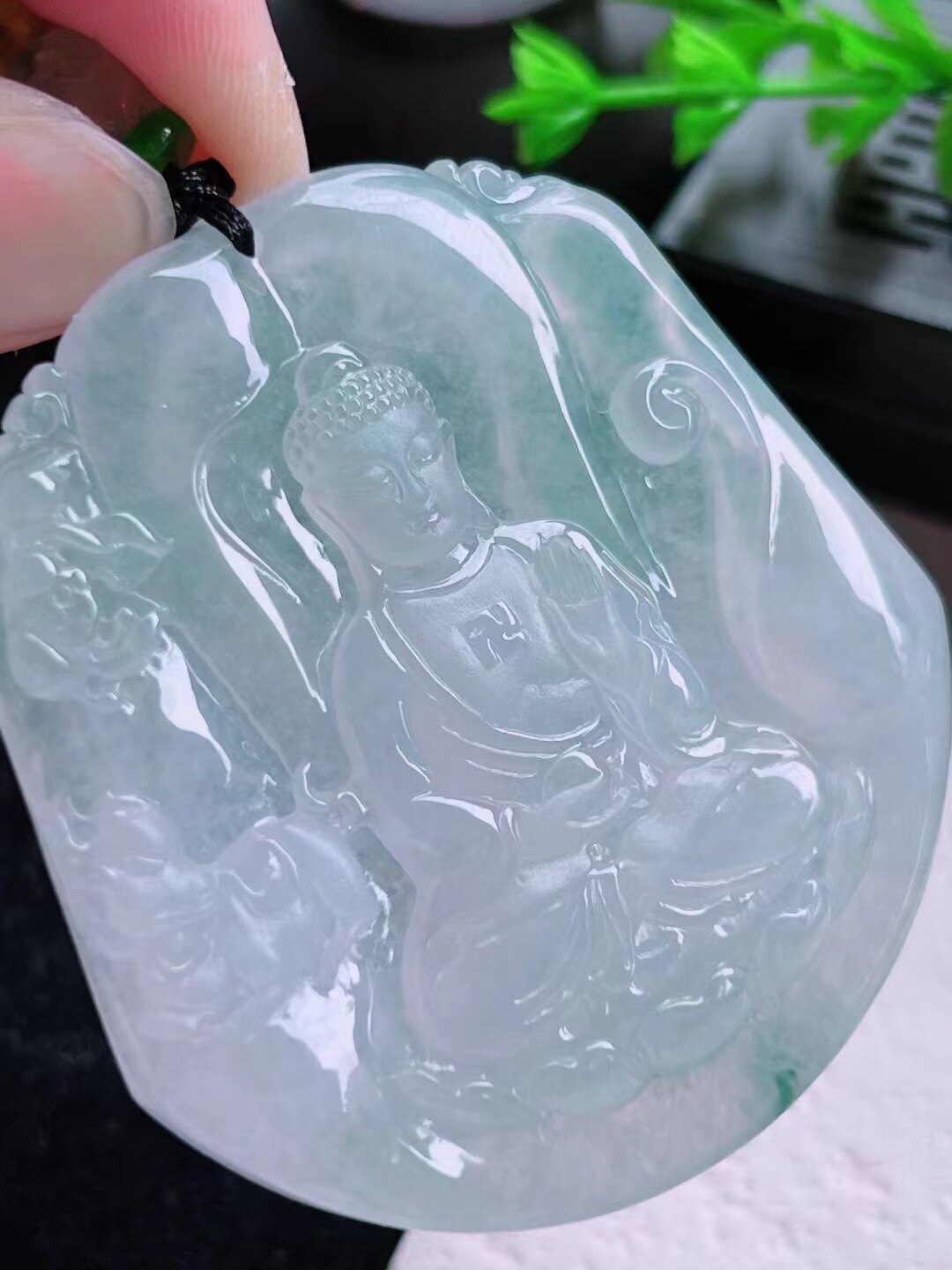 冰种飘花大日如来牌雕工精美种水一流通透完美尺寸56.0/53.0/6.0
