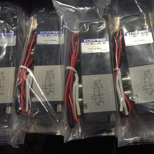 议价全新小金井电磁阀110-4E1-PSL 110-4E1-J42-83-PLL-34