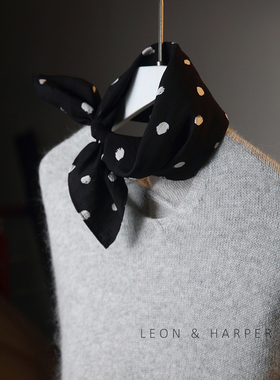 法式浪漫小众高品质铜氨丝麻黑底白色阴影波点小方巾丝巾领巾头巾