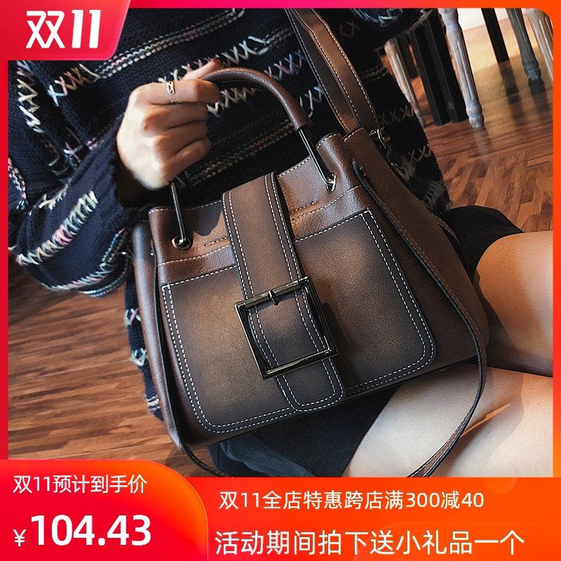 小ck高级感水桶包包女包潮2020新款大容量斜挎包百搭ins小众设计