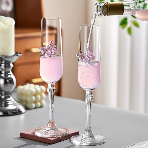高颜值香槟杯高脚杯子一对浮雕蝴蝶红酒杯订婚礼物醺葡萄酒杯礼盒