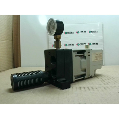 Regulador SMC Pneumatics US16481 Con Manómetro Nuevo Sin Ca