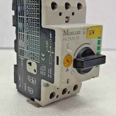 Interruttore Automatico Di Protezione Motore Moeller PKZM010