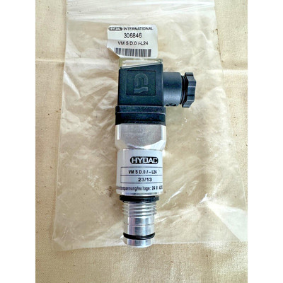 HYDAC VM 5 D.0 /-V-L24 Hydraulic Clogging Indicator. Materia