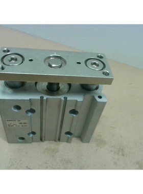 Cilindro Guía Compacto Neumático SMC MGPM40TN-50Z - Nuevo