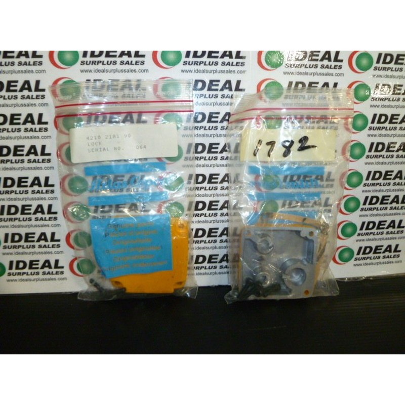 PLACA ATLAS COPCO 4210218190 NUEVA EN CAJA