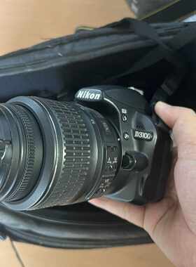 尼康D3100单反相机配1855mmVR镜头成色轻微