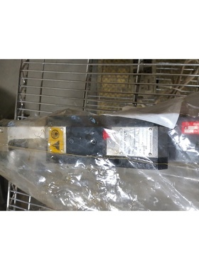 Unidad De Sujeción Neumática Arobotech AC26142L De Moliend