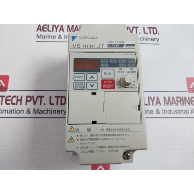 Inversor Yaskawa CIMR-J7AA20P1 Con Operador Digital 3 Fases